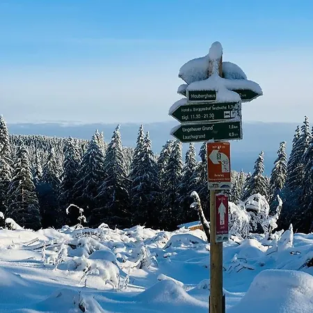Und Berggasthof Tanzbuche Отель Фридрихрода