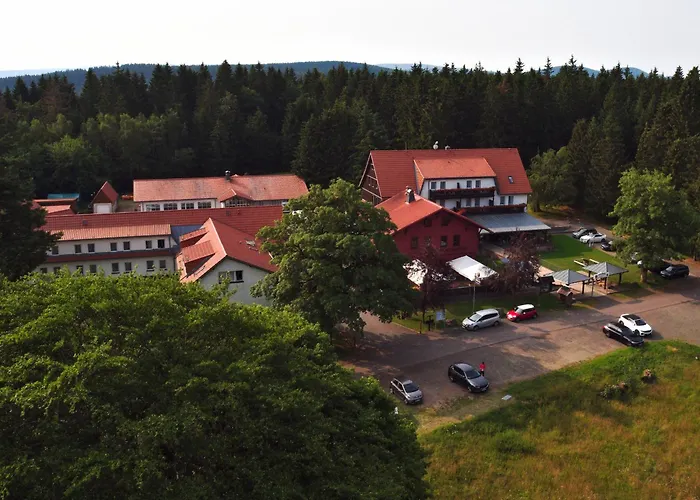 Und Berggasthof Tanzbuche Otel