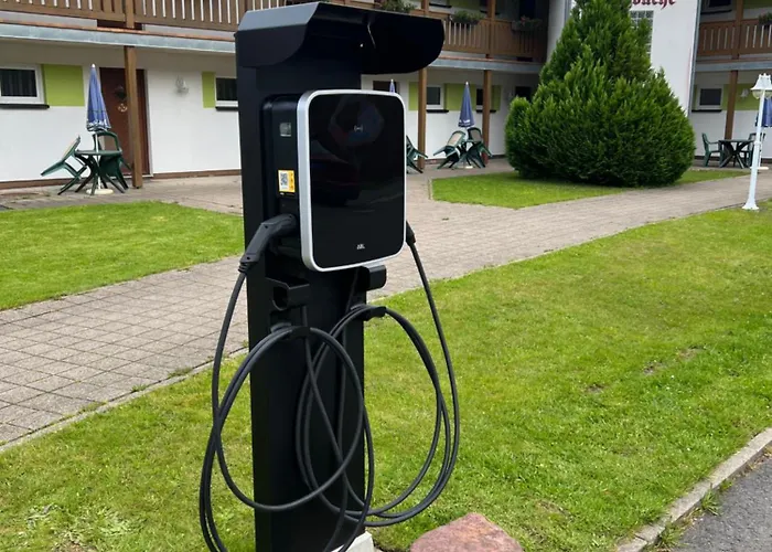 Otel Und Berggasthof Tanzbuche Friedrichroda