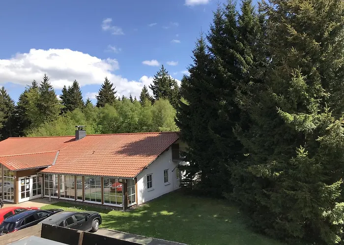 Und Berggasthof Tanzbuche