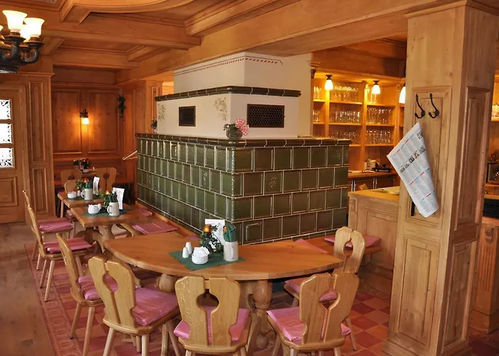 Otel Und Berggasthof Tanzbuche Friedrichroda