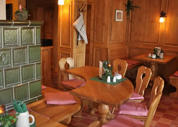 Otel Und Berggasthof Tanzbuche Friedrichroda