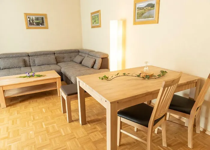 Otel Und Berggasthof Tanzbuche